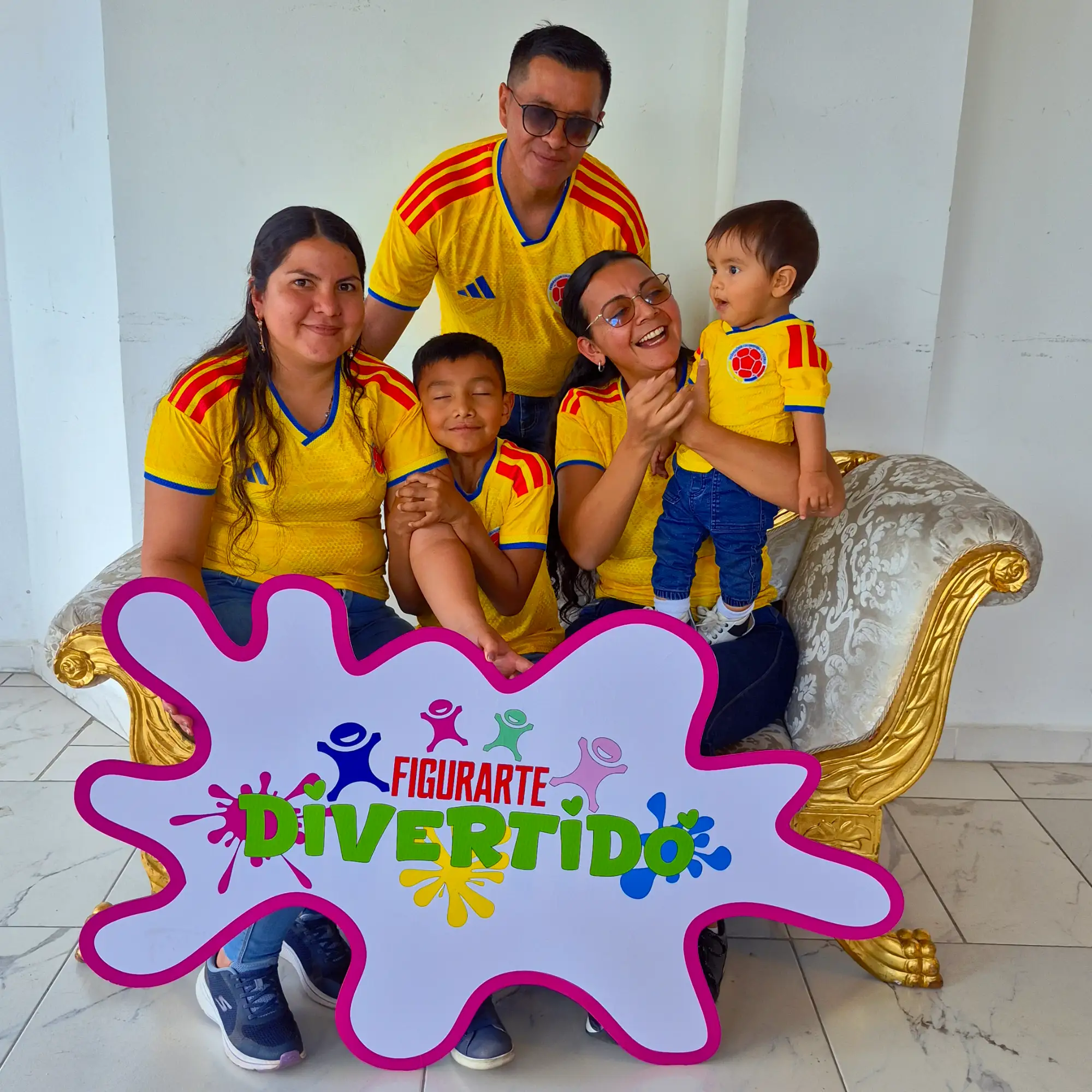 Familia-Colombia-Figurarte-Divertido Somos -Amigos del Bosque - Figurarte Divertido